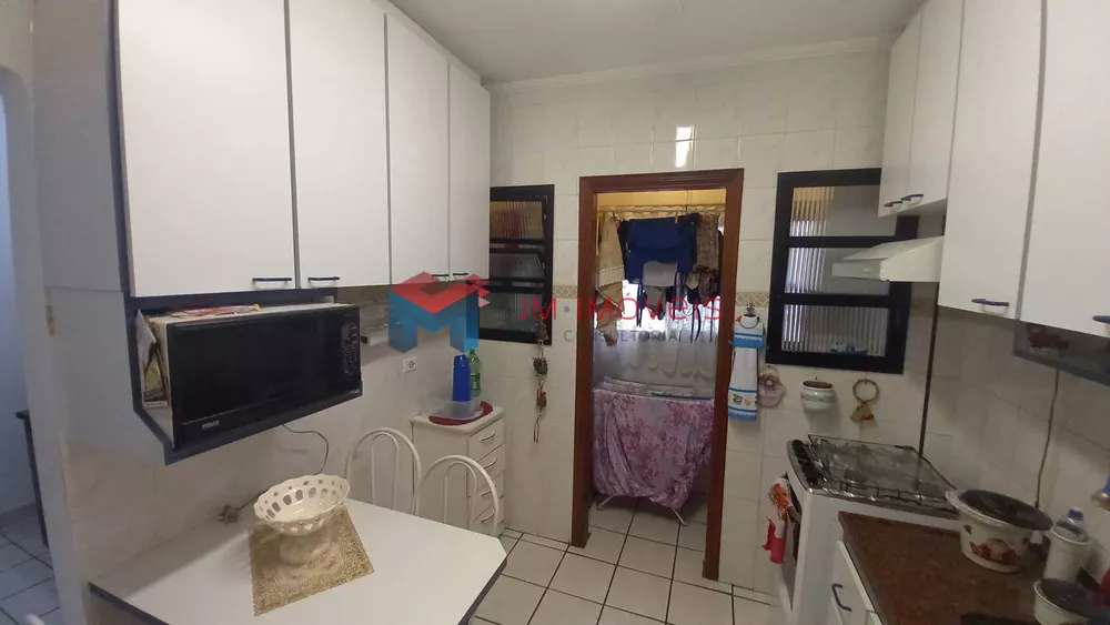 Apartamento à venda com 2 quartos, 70m² - Foto 6