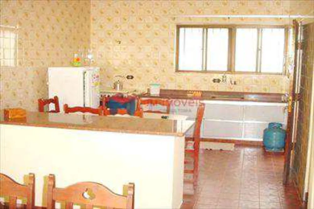 Casa, 3 quartos, 190 m² - Foto 1