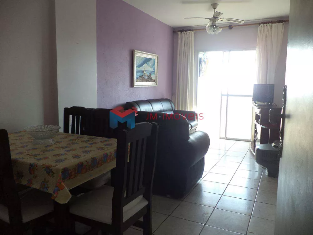 Apartamento à venda com 2 quartos, 70m² - Foto 4