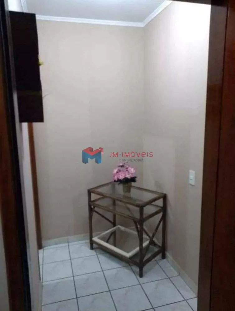 Apartamento à venda com 2 quartos, 70m² - Foto 4