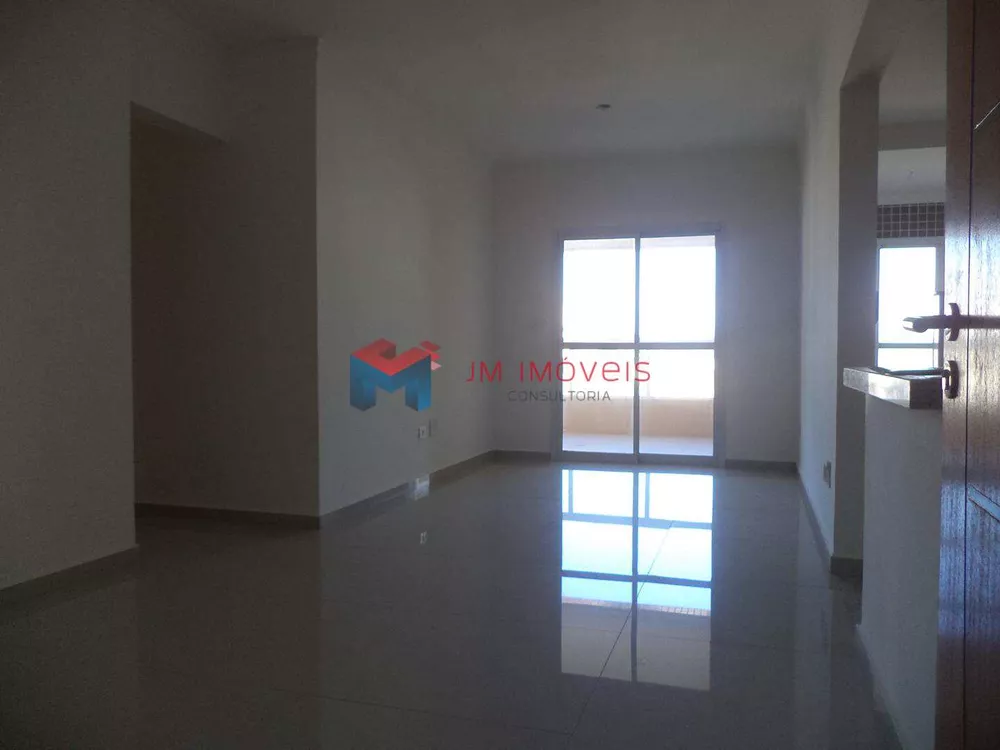 Apartamento à venda com 3 quartos, 104m² - Foto 2