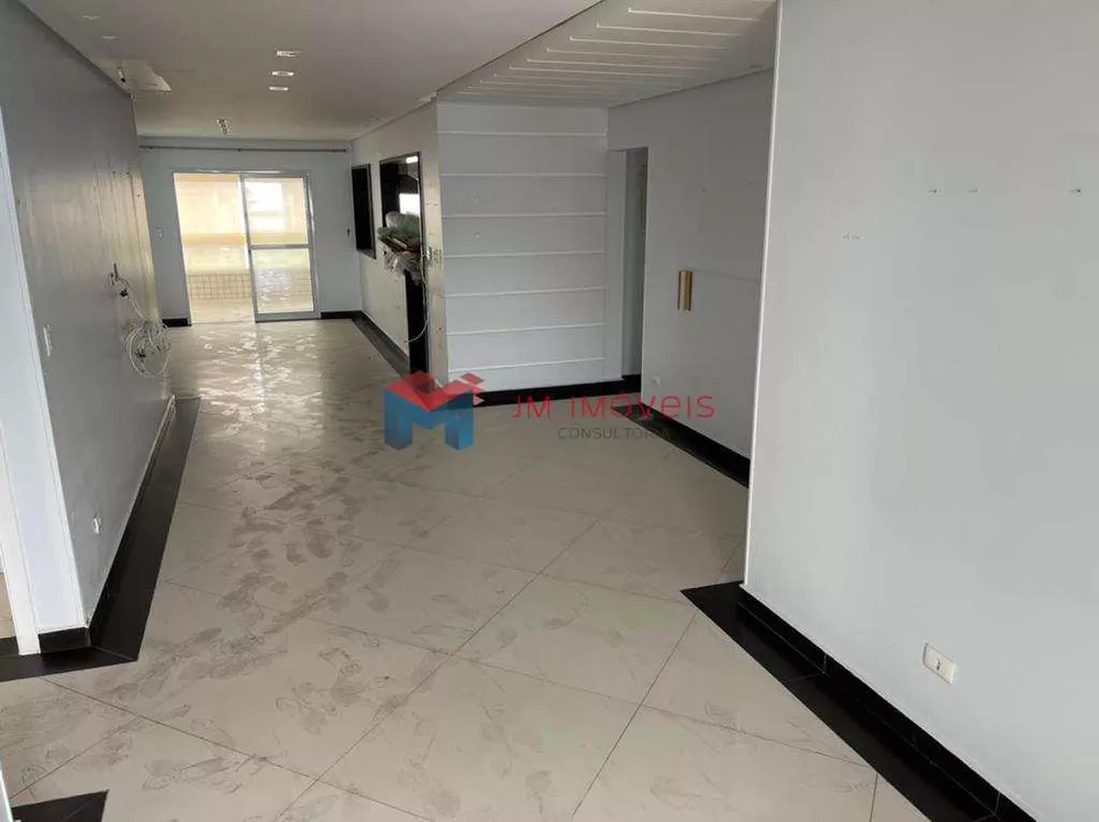 Apartamento à venda com 3 quartos, 180m² - Foto 3