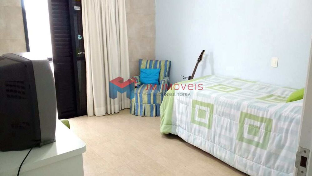Cobertura, 3 quartos, 200 m² - Foto 2