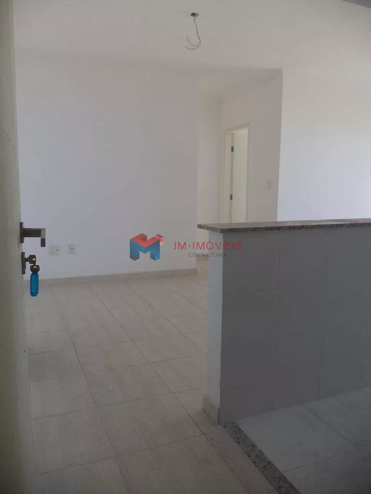 Apartamento à venda com 3 quartos, 101m² - Foto 4