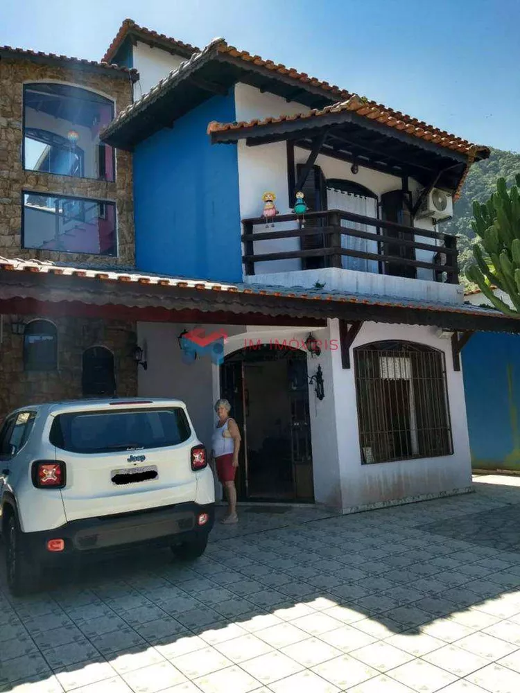 Sobrado à venda com 6 quartos, 232m² - Foto 5