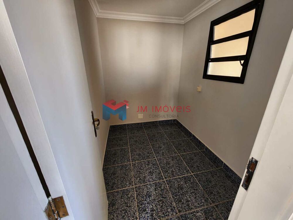 Apartamento, 3 quartos, 200 m² - Foto 2