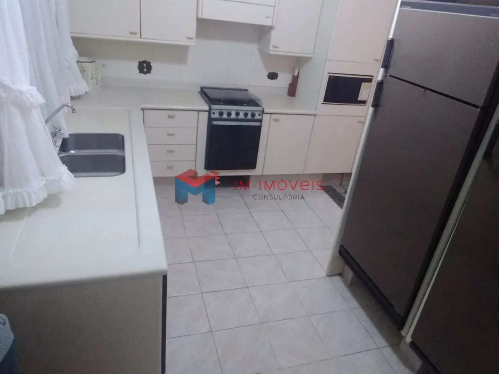 Casa, 3 quartos, 300 m² - Foto 22