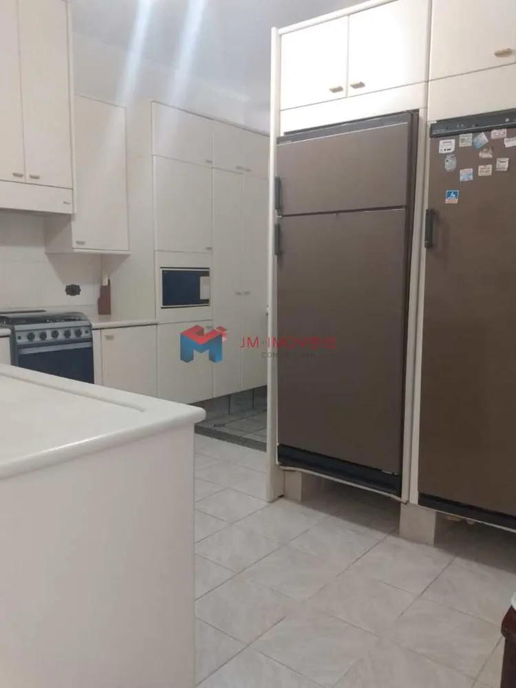 Casa, 3 quartos, 300 m² - Foto 19