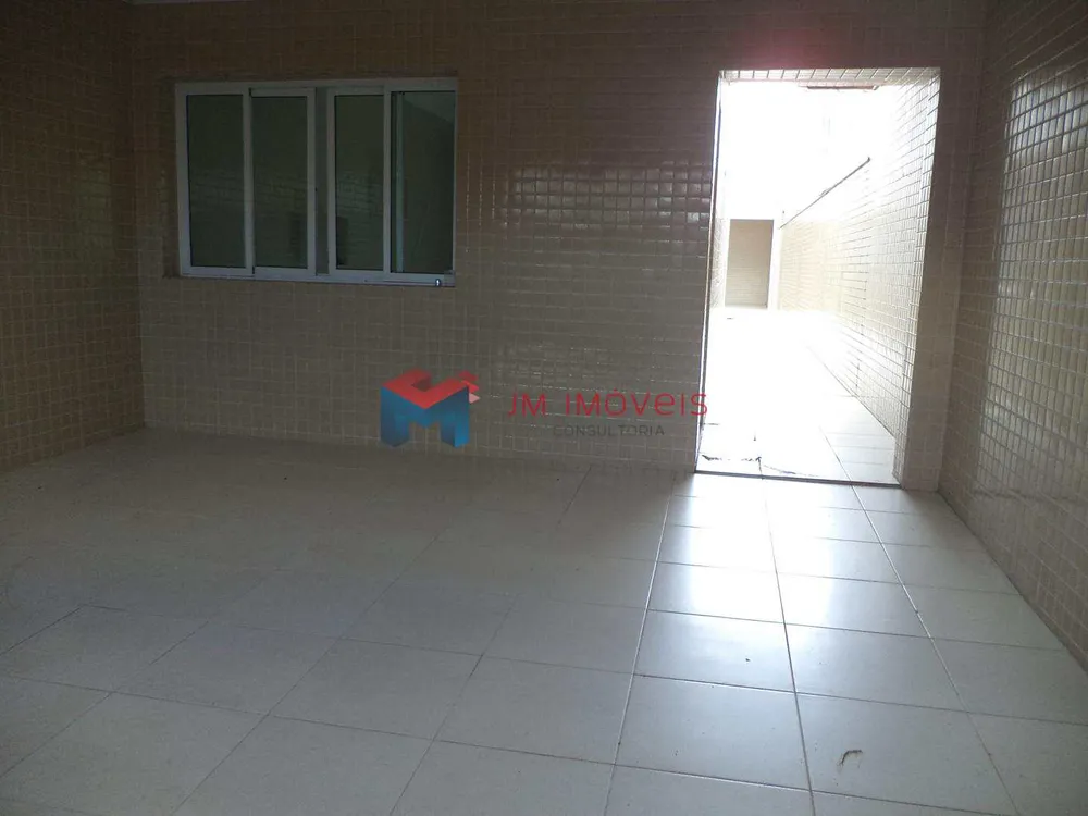 Sobrado, 4 quartos, 219 m² - Foto 2