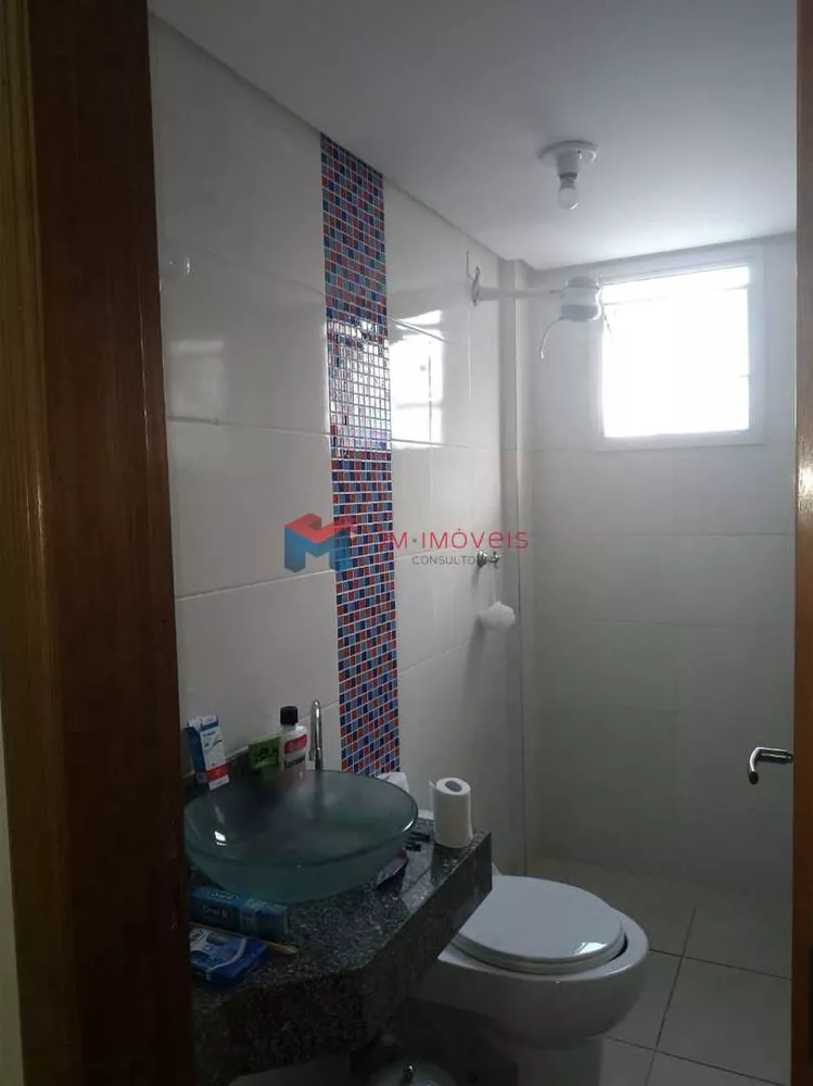 Apartamento à venda com 2 quartos, 67m² - Foto 12