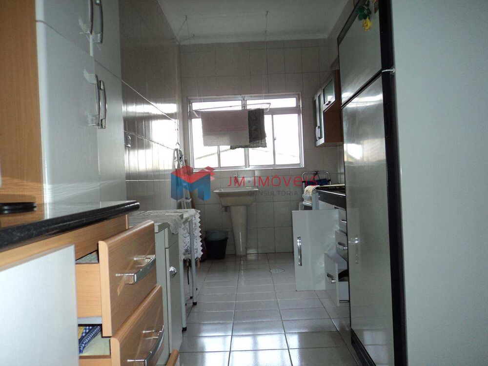Apartamento à venda com 2 quartos, 70m² - Foto 5