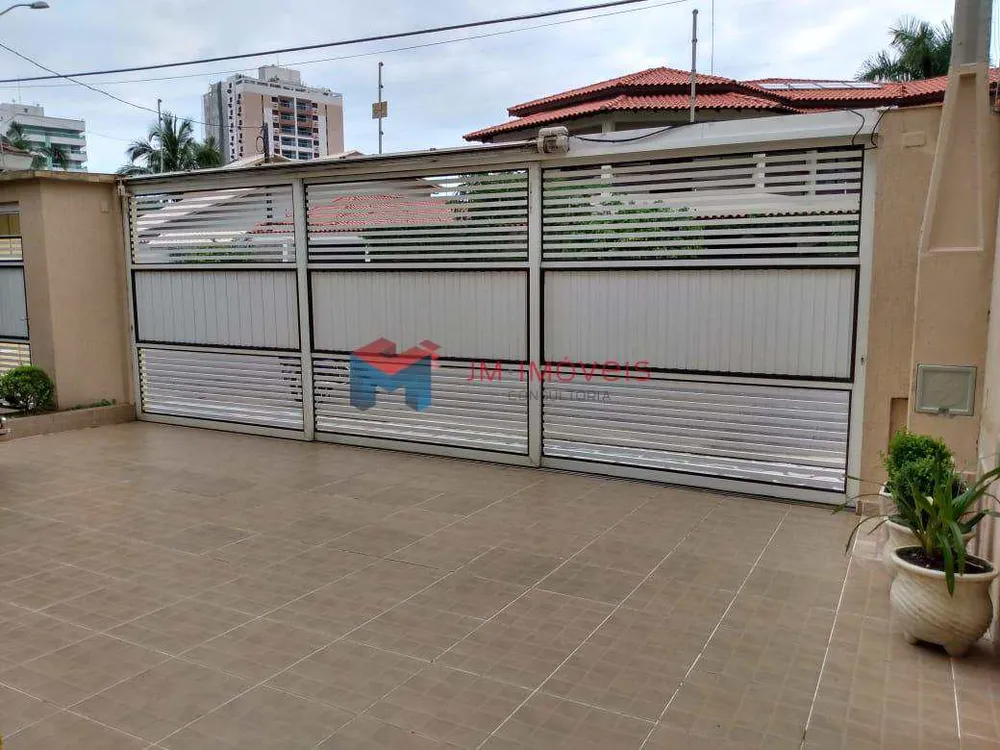 Casa, 4 quartos, 231 m² - Foto 1