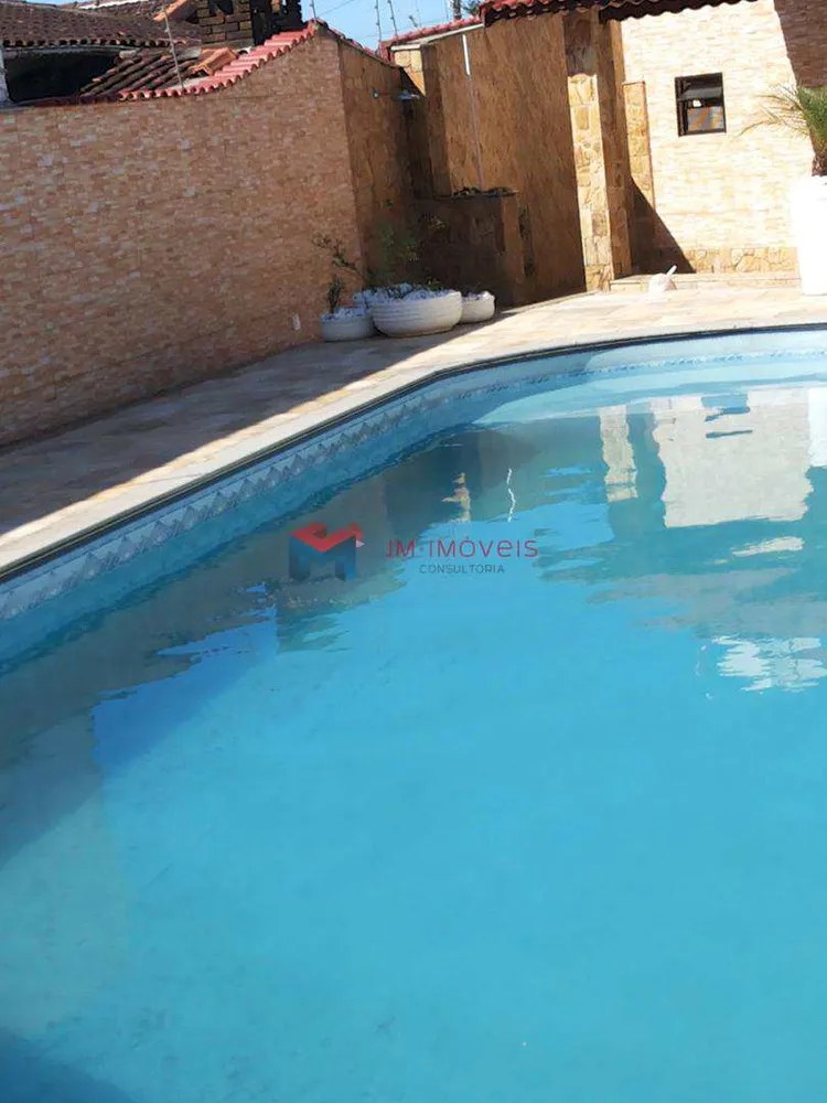 Casa, 4 quartos, 240 m² - Foto 5