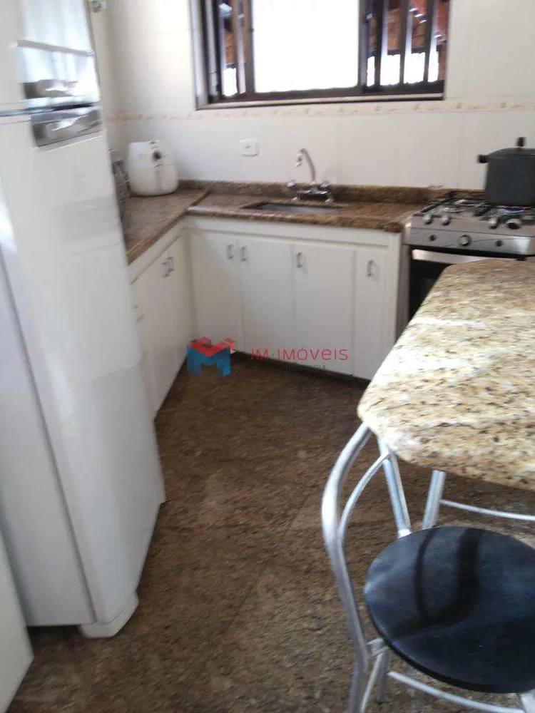 Casa, 4 quartos, 240 m² - Foto 6