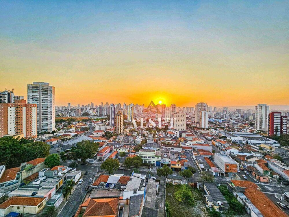 Apartamento à venda com 3 quartos, 154m² - Foto 2
