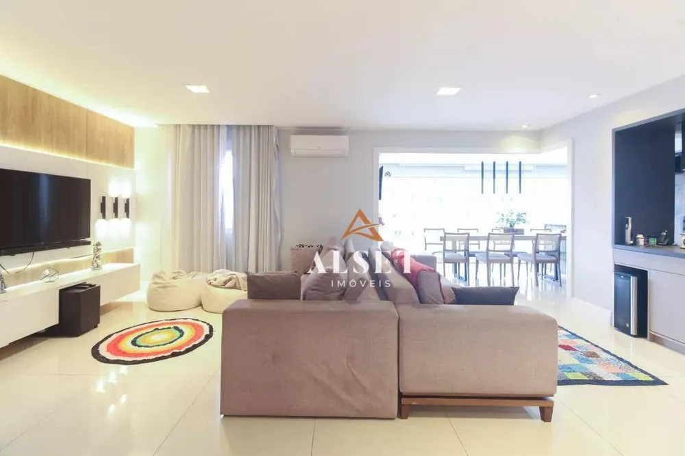 Apartamento, 3 quartos, 162 m² - Foto 2