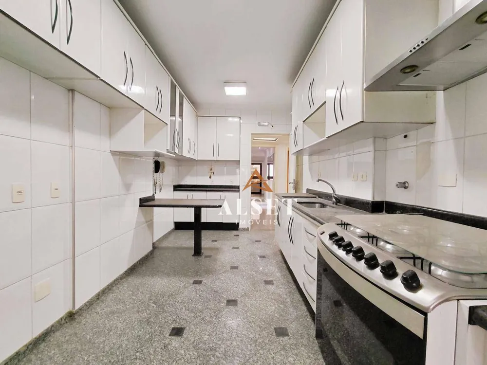 Apartamento, 4 quartos, 202 m² - Foto 1
