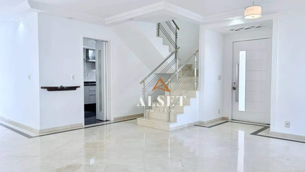 Sobrado, 3 quartos, 187 m² - Foto 1
