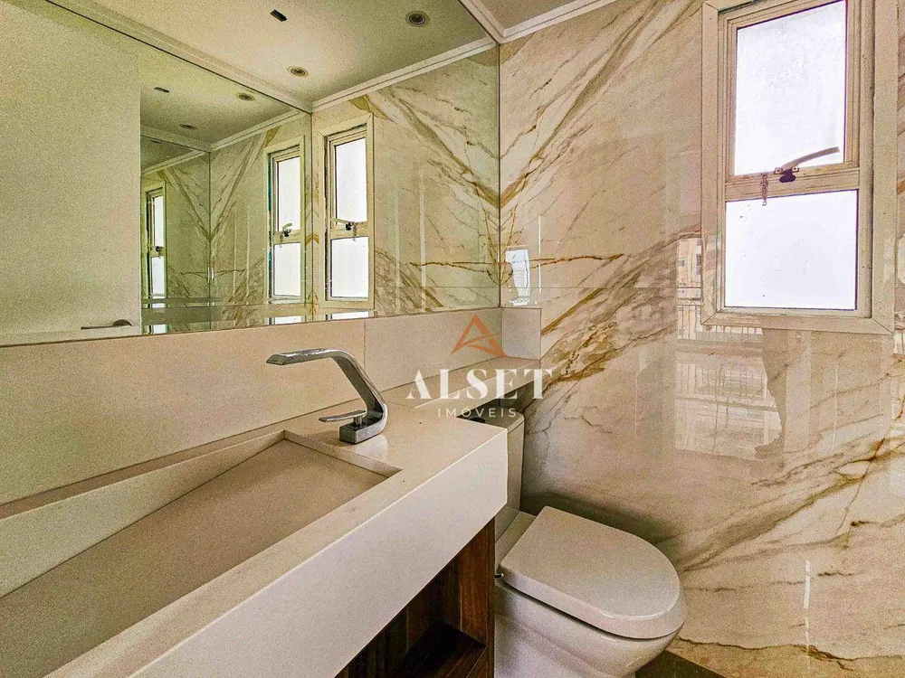 Apartamento, 3 quartos, 156 m² - Foto 1