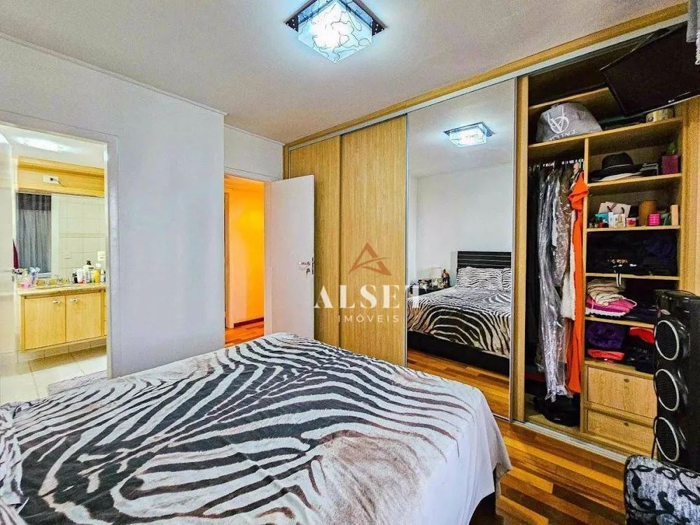 Apartamento, 4 quartos, 149 m² - Foto 11