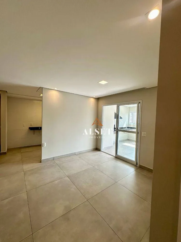 Apartamento, 3 quartos, 106 m² - Foto 2