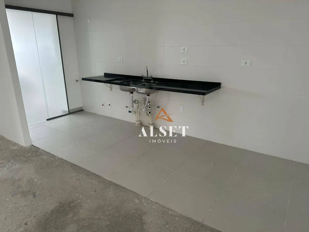 Cobertura, 3 quartos, 201 m² - Foto 1