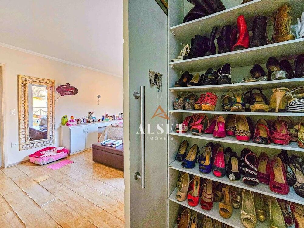 Casa de Condomínio à venda com 3 quartos, 185m² - Foto 10