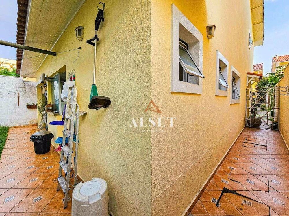Casa de Condomínio à venda com 3 quartos, 185m² - Foto 12