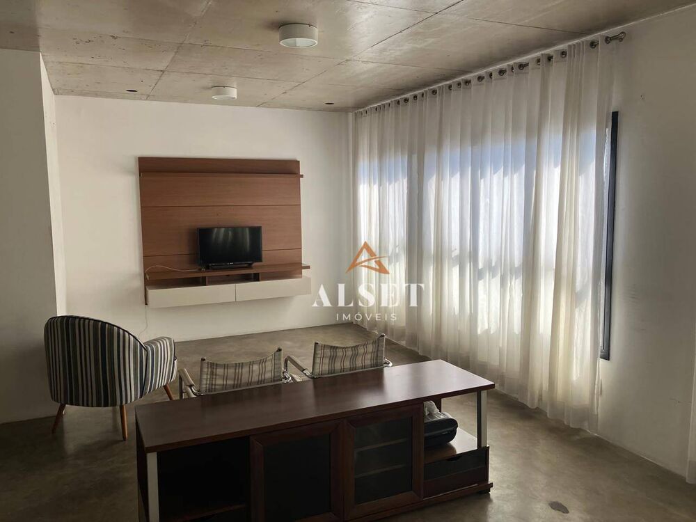 Kitnet e Studio à venda e aluguel com 1 quarto, 70m² - Foto 1