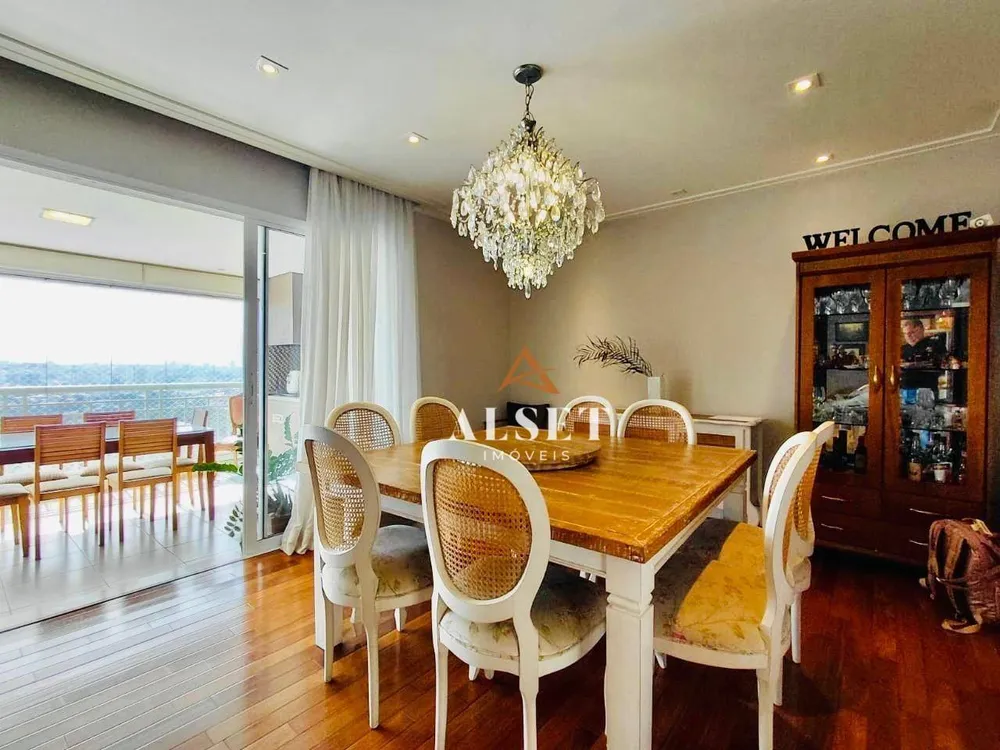 Apartamento, 3 quartos, 146 m² - Foto 2