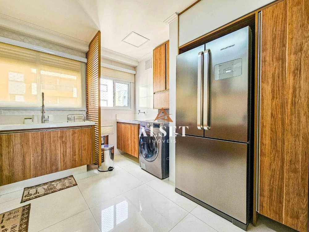 Apartamento, 3 quartos, 127 m² - Foto 2