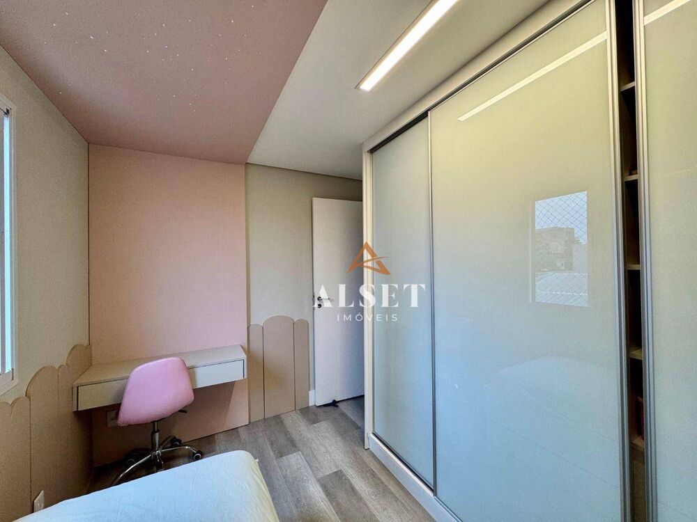 Apartamento, 3 quartos, 113 m² - Foto 4