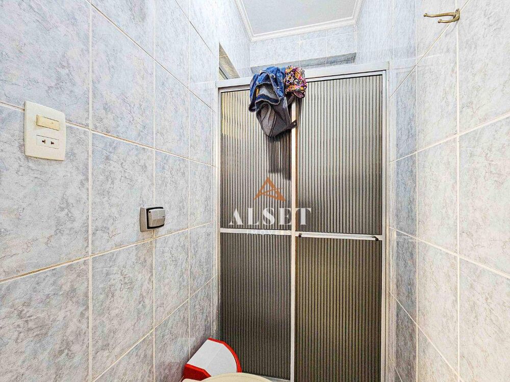 Sobrado à venda com 3 quartos, 220m² - Foto 22