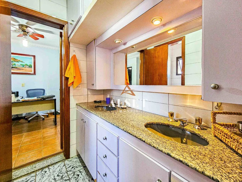 Apartamento, 3 quartos, 125 m² - Foto 4