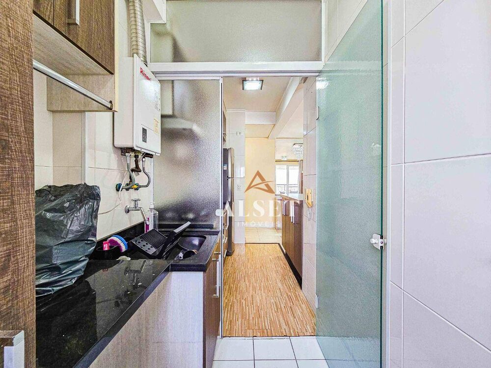 Apartamento à venda com 2 quartos, 66m² - Foto 4