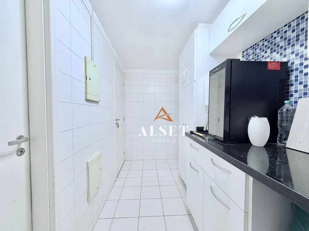 Apartamento, 4 quartos, 137 m² - Foto 2