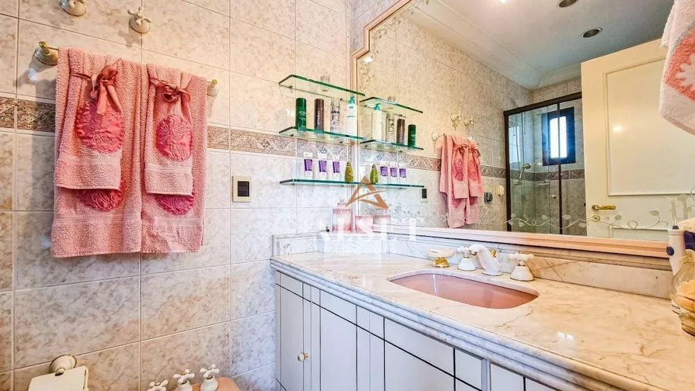 Apartamento, 4 quartos, 226 m² - Foto 1