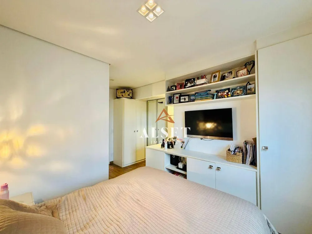 Apartamento, 3 quartos, 123 m² - Foto 2