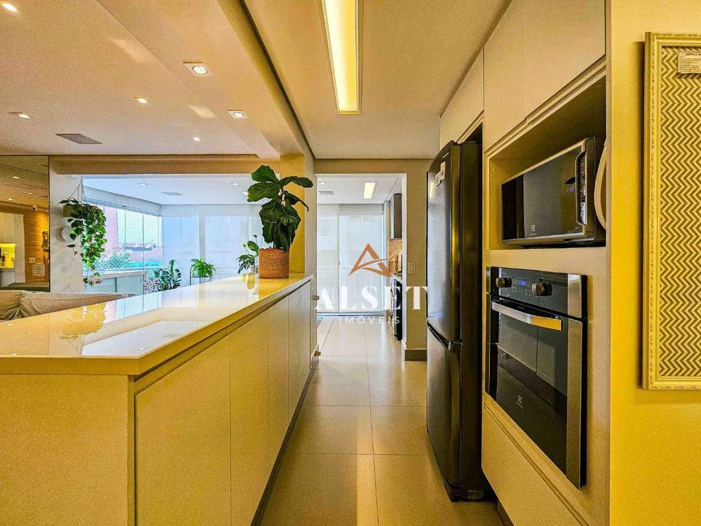 Apartamento, 3 quartos, 100 m² - Foto 1