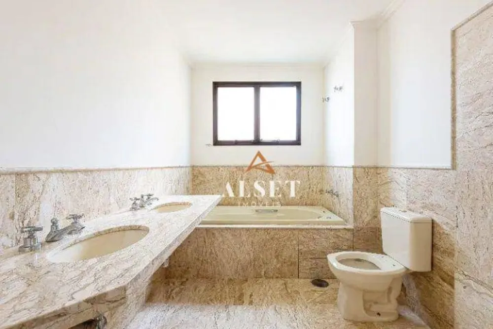 Apartamento, 4 quartos, 195 m² - Foto 2
