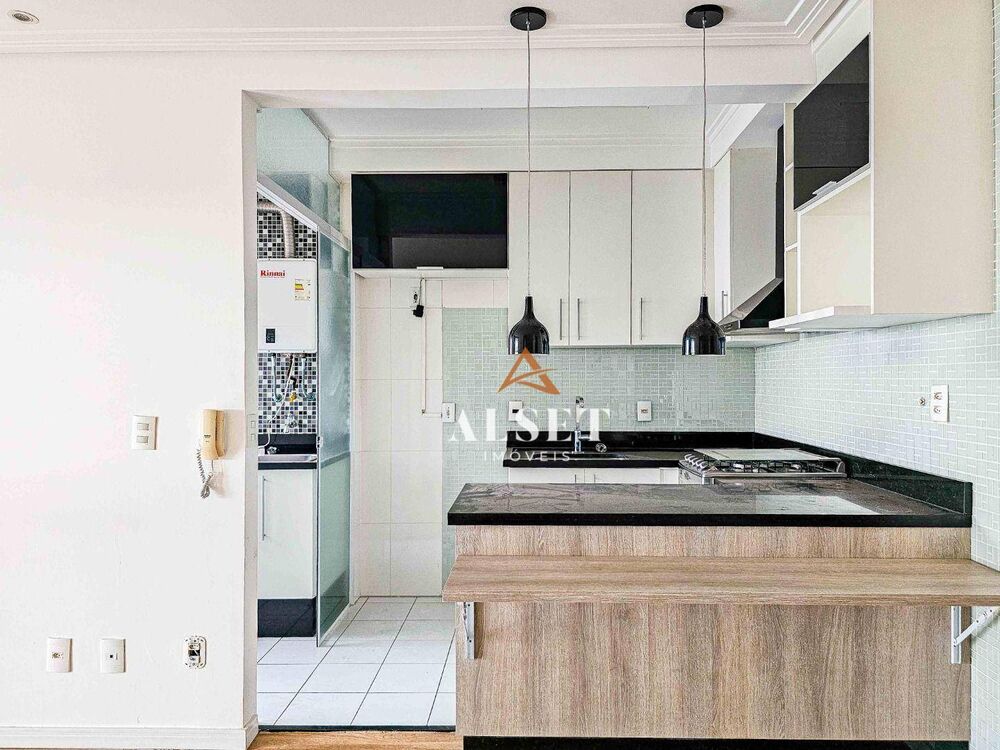 Apartamento à venda com 2 quartos, 65m² - Foto 4