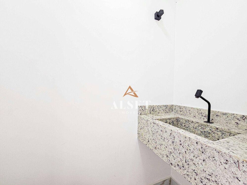 Sobrado à venda com 3 quartos, 140m² - Foto 4