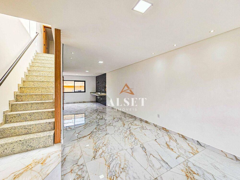 Sobrado à venda com 3 quartos, 140m² - Foto 2