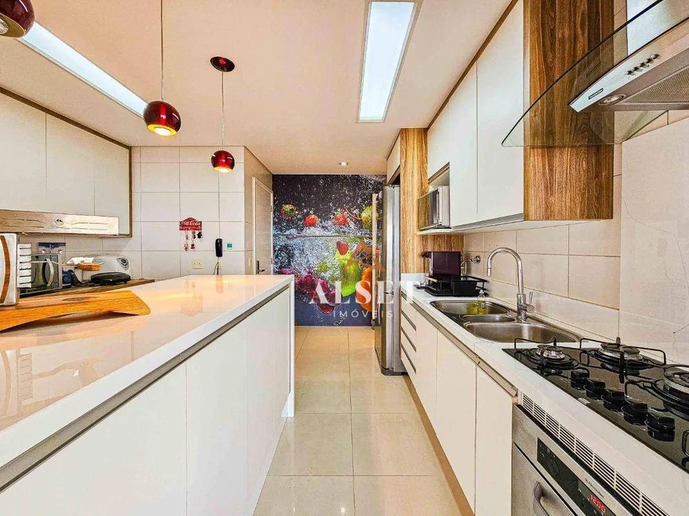 Apartamento, 3 quartos, 124 m² - Foto 1