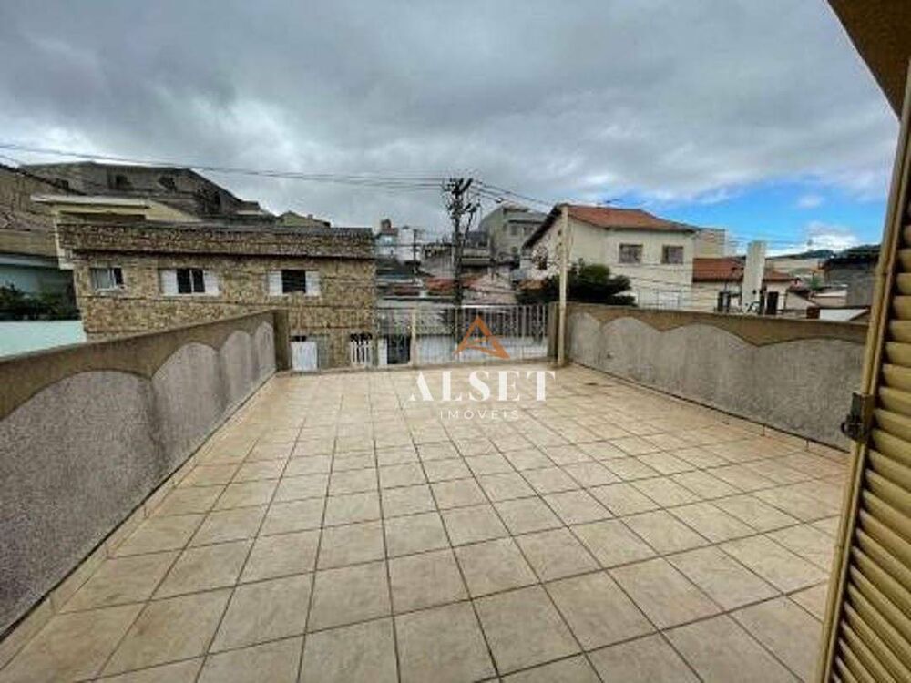 Sobrado, 3 quartos, 198 m² - Foto 2