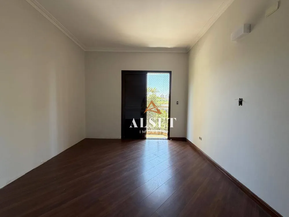 Apartamento, 3 quartos, 132 m² - Foto 2