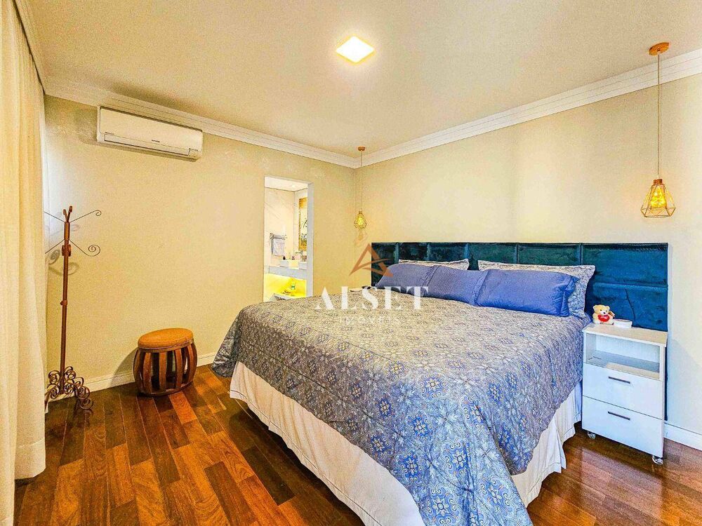 Apartamento, 3 quartos, 147 m² - Foto 2