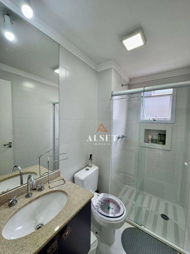 Apartamento, 3 quartos, 127 m² - Foto 2