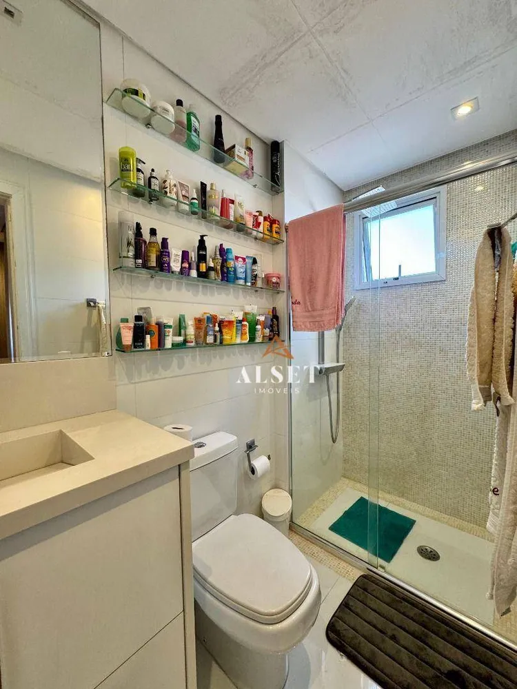 Apartamento, 3 quartos, 105 m² - Foto 2