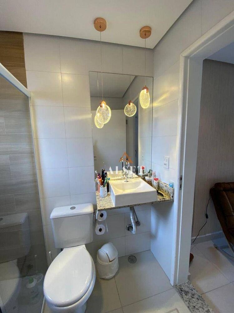 Sobrado à venda com 4 quartos, 200m² - Foto 17